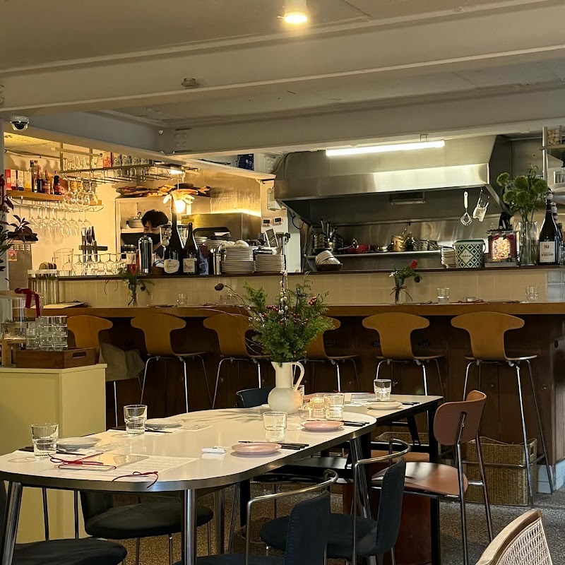 Yeonju Vin Affair interior or signature dish