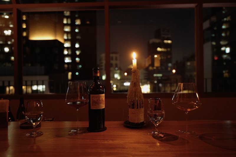 Bambino interior or signature dish