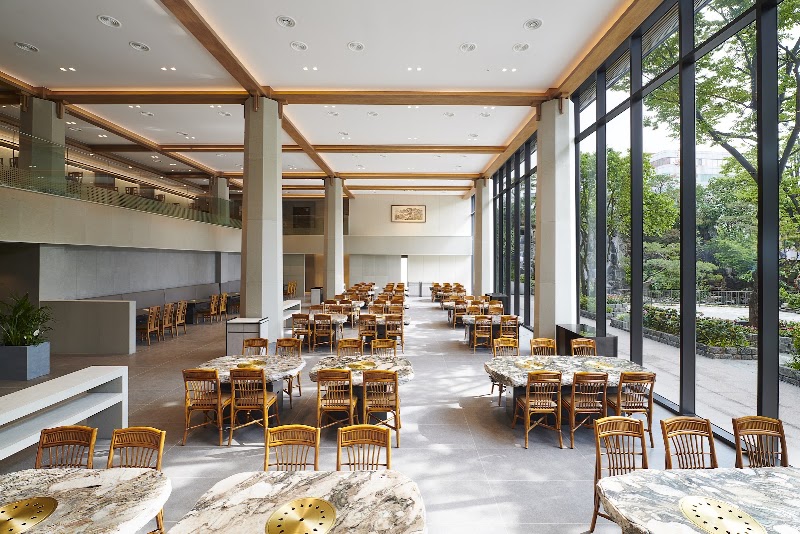 Samwon Garden interior or signature dish