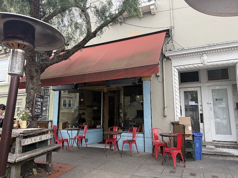 Pizzetta 211 interior or signature dish